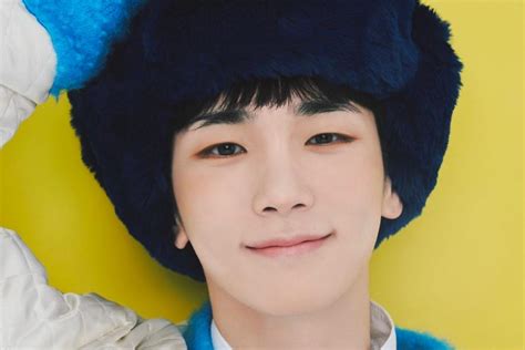 shinee odd photoshoot|Updated: SHINee Drops Colorful New Comeback .